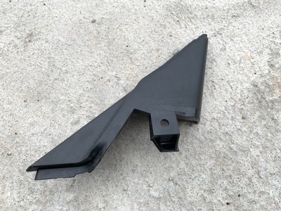 Прокладка трикутник двері правий nissan 370z фото №1