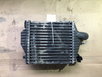 Интеркулер радиатор mercedes vito 638 2.2 cdi 6385012901 фото №1