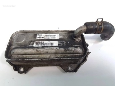 Lexus is 220d 2.2 dcat радіатор оливи 157100r01000 фото №1