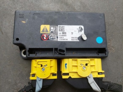 Модуль блок управления подушка безопасности 13518658 opel insignia b 1.6 d cdti фото №1