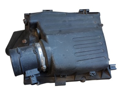 Корпус фільтра повітря opel isnignia a 55560889 фото №1