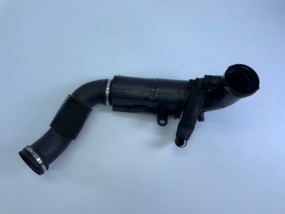 Bmw f39 f45 f48 f55 f56 f57 f60 труба шланг воздуха 7619268 7613889 фото №1