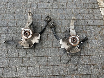 Поворотний кулак ступиця перед range rover sport 20r. фото №1