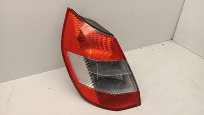 LAMPA LEWA LEWY TYŁ TYLNA RENAULT SCENIC II 2 BIAŁA EUROPA WKŁAD WTYCZKA