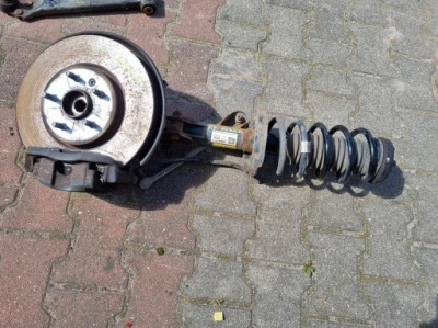 Mcperson амортизатор пружина правый перед opel mokka 95353835 95104196 фото №1