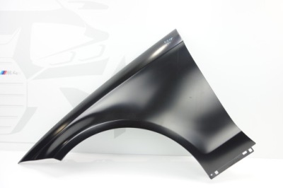 Крила лівий передній mercedes w218 cls фото №1