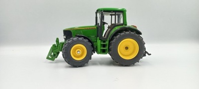 1:32 SIKU TRAKTOR JOHN DEERE 6920