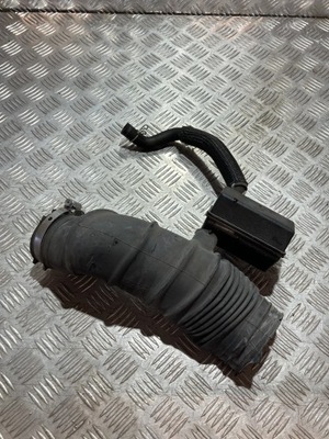 Шланг труба повітря повітрозабірник toyota rav4 v 19- 2.5 hybrid фото №1