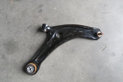 Ford fiesta mk8 важіль перед передній правий !! фото №1