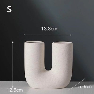Wazon ceramiczny w kształcie litery U estetyczny w