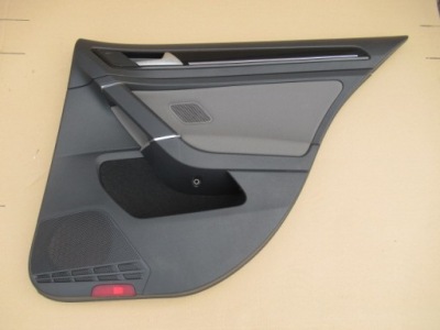 Обшивка оббивка двері правий задня vw golf vii фото №1