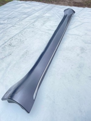 Молдинг порог левая cherokee wk2 summit фото №1