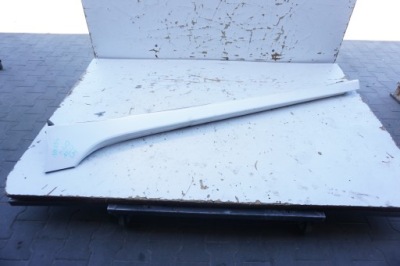 Молдинг порог левая sedan hyundai i40 i ncw фото №1