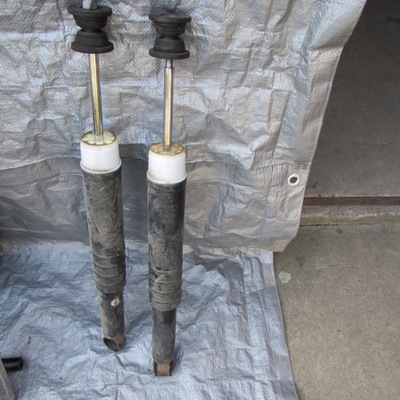 Амортизатор задний задняя renault zoe фото №1