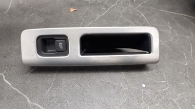 8663819 CONMUTADOR VENTANAS DERECHA PARTE TRASERA VOLVO V50  