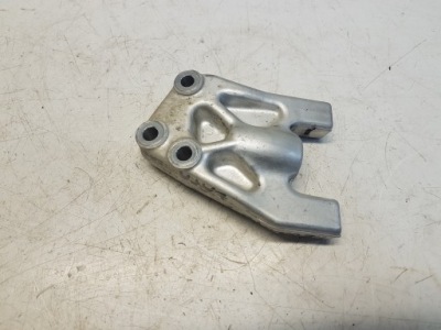 Maserati levante кронштейн двигуна ліва фото №1