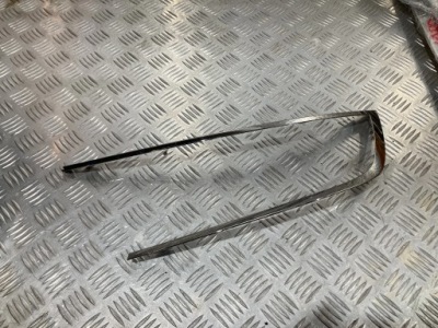 Молдинг рамка лампи лівий перед хром opel mokka b ii 20- 9835155280 фото №1