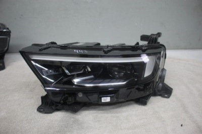 Лампа передня перед ліва лівий opel mokka b full led 9834016880 matrix фото №1