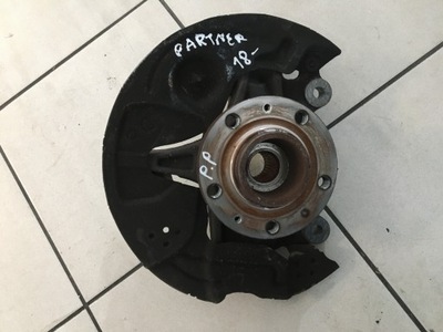 Partner berlingo 18- поворотний кулак правий перед права фото №1