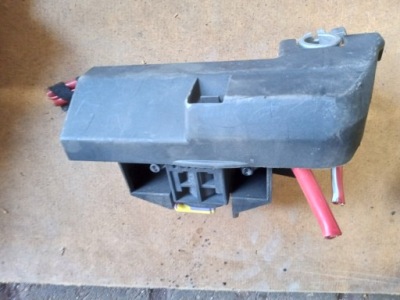 4f0915519 q5 8r клемма пиротехническая плюсовая фото №1