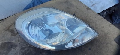 Лампа фара правий перед передній lift uk renault trafic ii 8200701366 фото №1