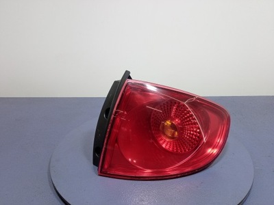 SEAT ALTEA I ФАРА ЗАД ПРАВОЕ ЗАДНЯЯ 5P0945096E