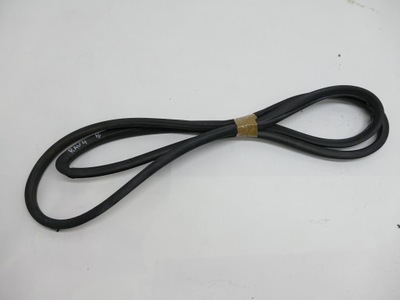 Toyota rav4 ii lift прокладка дверь правый перед 5d фото №1