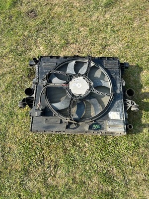 Радіатор vw amarok фото №1