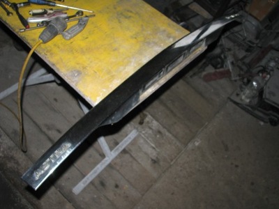 Opel astra h 04- kombi накладка кришки задня фото №1