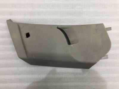 Защита стойка левая jeep grand cherokee wk iii фото №1