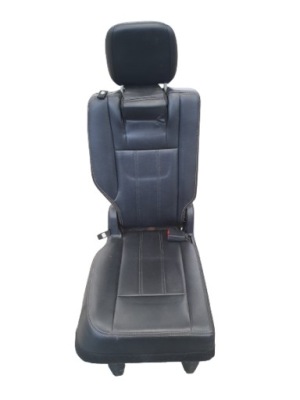 Chrysler town & country 2015 сиденье правый задняя фото №1