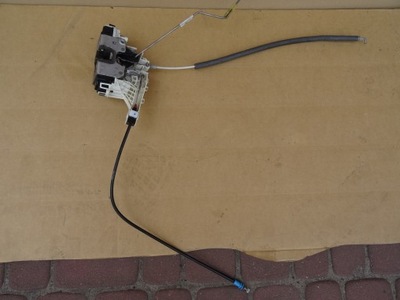 Sprinter 906 замок двері l перед a9067202135 фото №1