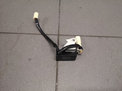 Конденсатор радио toyota avensis t25 90080-88006 фото №1