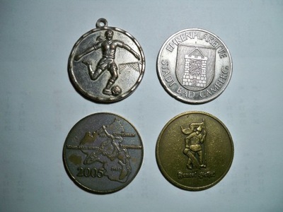 7. Medale... - 4 sztuki.