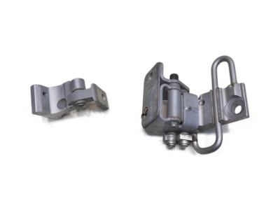 Петля петлі двері правий задня lx7w audi a3 8p sportback 8p4833412a фото №1