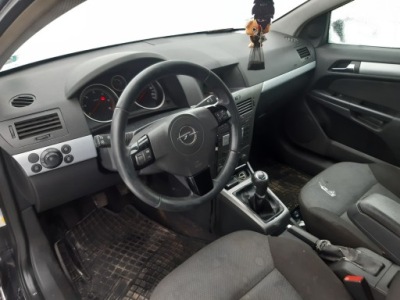 Консоль подушка водія пасажира подушка безпеки opel astra iii h 2006r фото №1