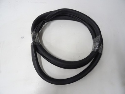 Opel mokka прокладка двері правий задня фото №1