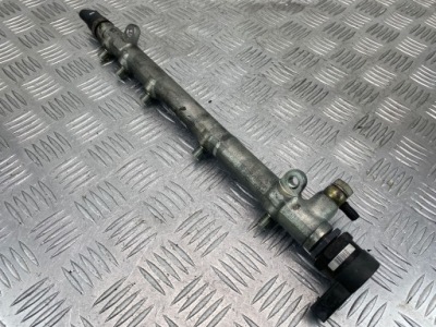 Молдинг впрыскная mercedes clk c209 w209 2.2 cdi a6460700295 фото №1