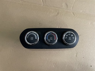 PRZEŁĄCZNIK KLIMATYZACJI NAWIEWU 07356577920 JEEP RENEGADE 14-18R 2017R
