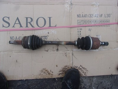 Hyundai i30 1.6 crdi 07-12 приводной вал левая фото №1