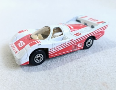 Mc toy Porsche 956