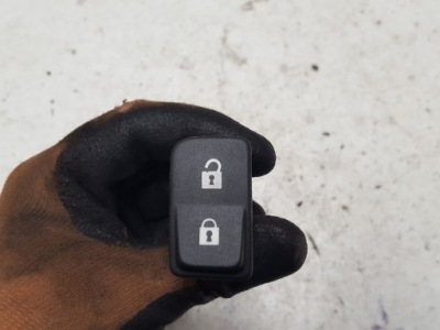 Volvo v50 lift s40 ii 07-12r выключатель замка дверь фото №1