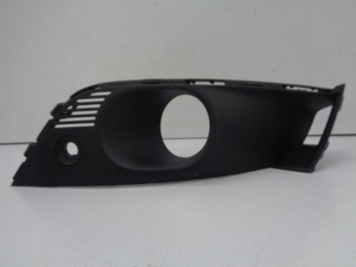 Renault megane iv решётка бампер правый перед фото №1