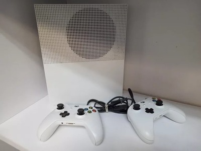 KONSOLA XBOX ONE S 500GB+2PADY