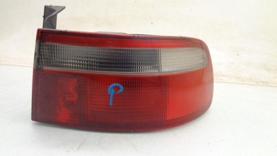 FARO DERECHA PARTE TRASERA HONDA ACCORD V 97R BERLINA  