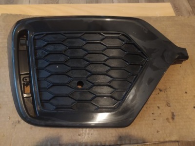 Решітка бампера правий задня honda civic x 2017-... хетчбек фото №1