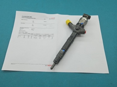Перевірений форсунка toyota corolla verso ii 23670-0g010 2.0 d4d фото №1