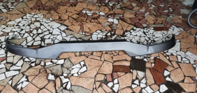 Renault gama t range молдинг решётка капот 82275648 фото №1