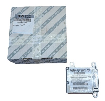 Оригінал fiat блок управління подушка безпеки 51768697 doblo фото №1