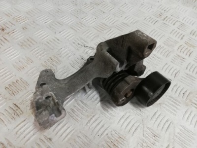 Натяжитель ролик кронштейн генератора clio iv 117108063r фото №1